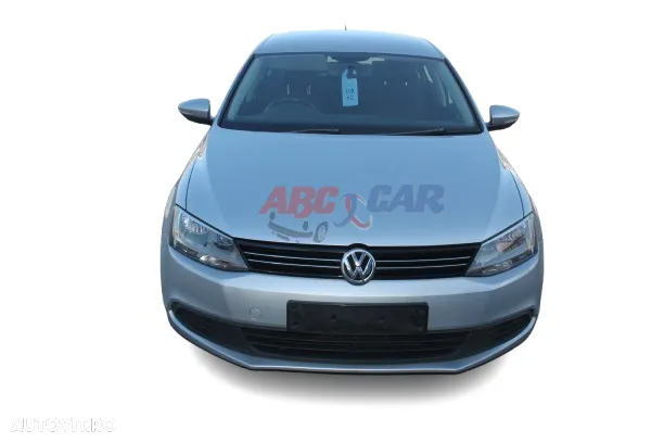 Front complet VW Jetta (1B) 2010-2014 2.0 TDI cod motor: CFF, cod culoare: LA7W (capota, bara, aripa, trager, radiator) - 3