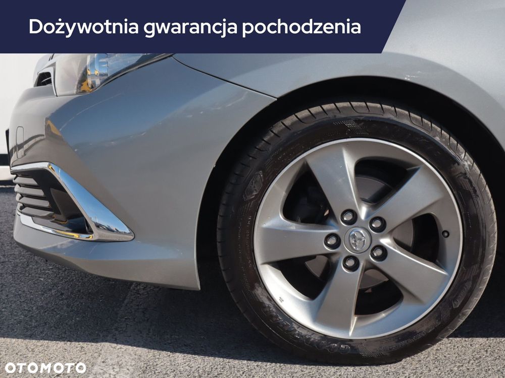 Toyota Auris - 16