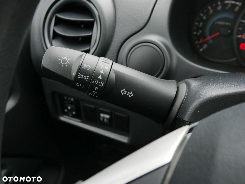 Mitsubishi Space Star 1.0 - 15