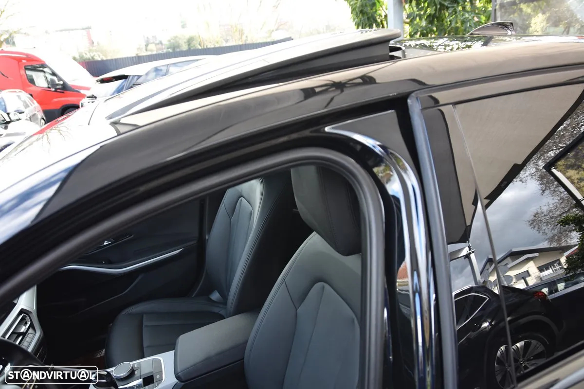 BMW 318 d Auto - 28