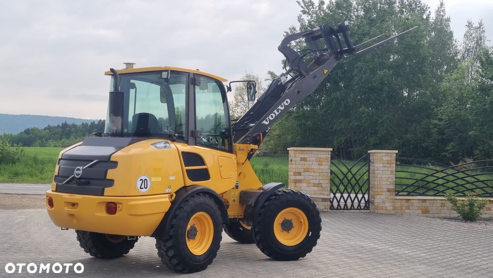 Volvo L25F/ 2635Mth/ Maszyna sprowadzona/ - 1