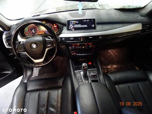 BMW X6 xDrive50i - 2