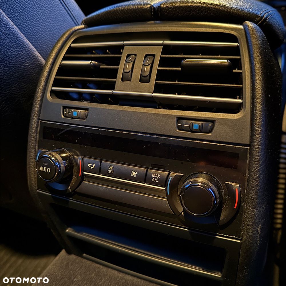 BMW Seria 7 - 17