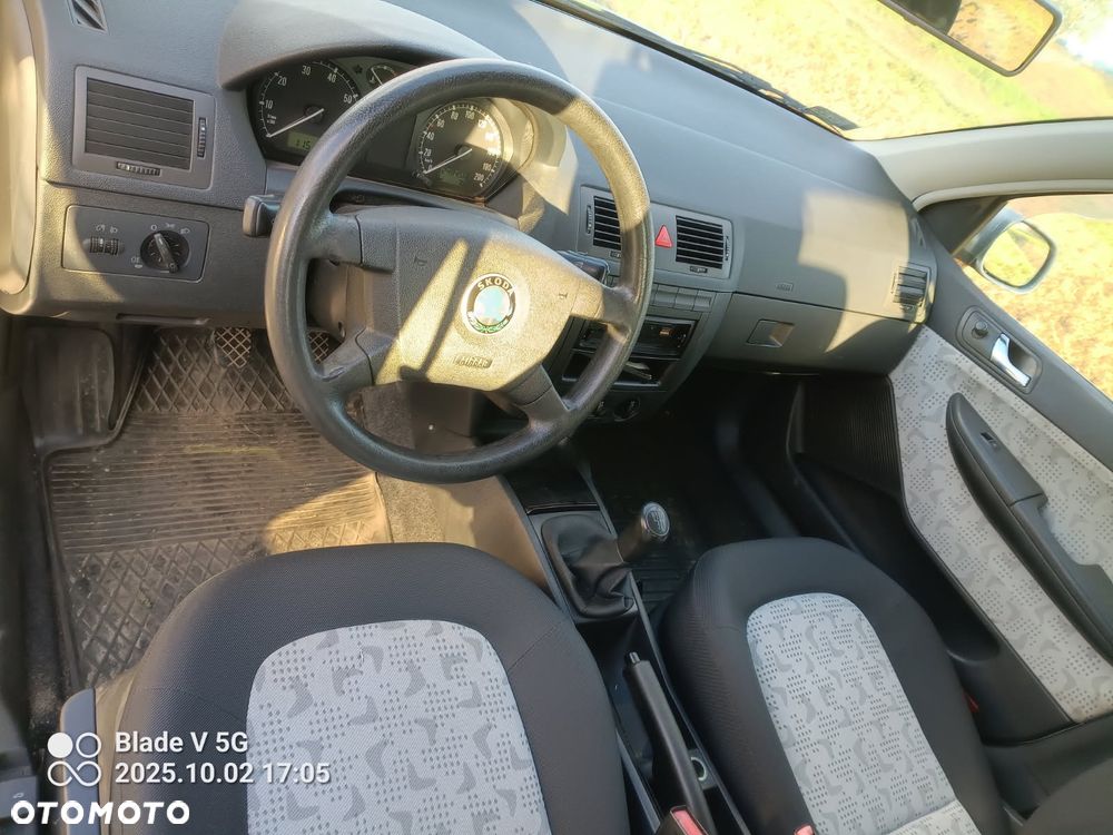 Skoda Fabia 1.4 16V Fresh+ - 6