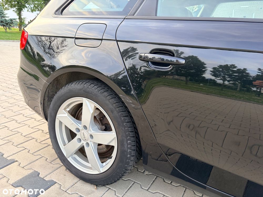 Audi A4 Avant - 36