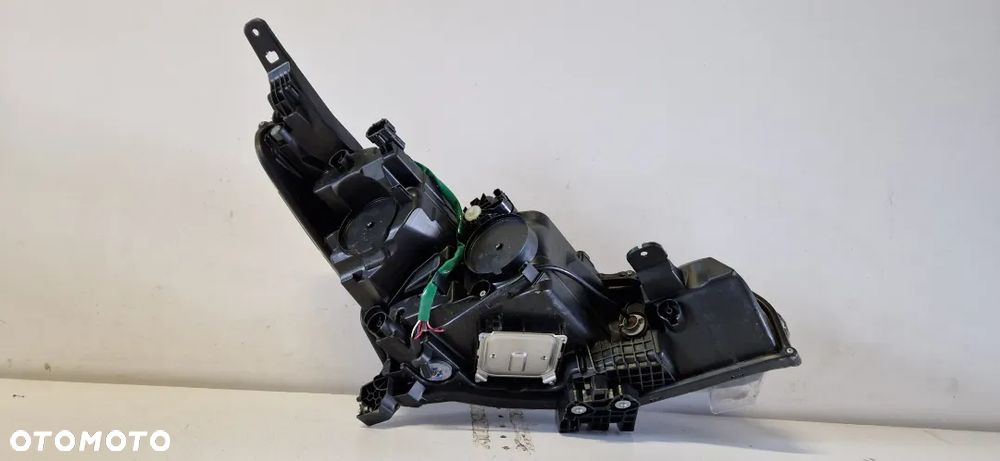 Lampa przód lewa Nissan Leaf II Full Led - 6