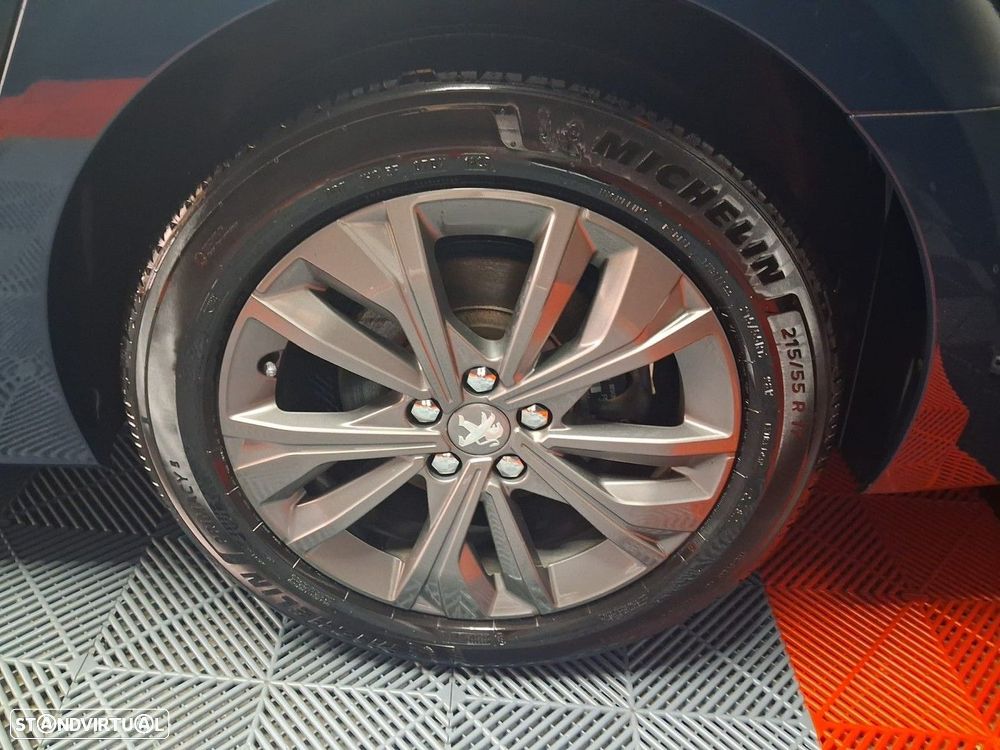 Peugeot 508 SW 1.6 Hybrid Allure e-EAT8 - 17