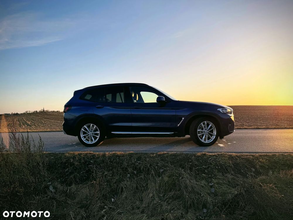BMW X3 xDrive30d MHEV Advantage - 2