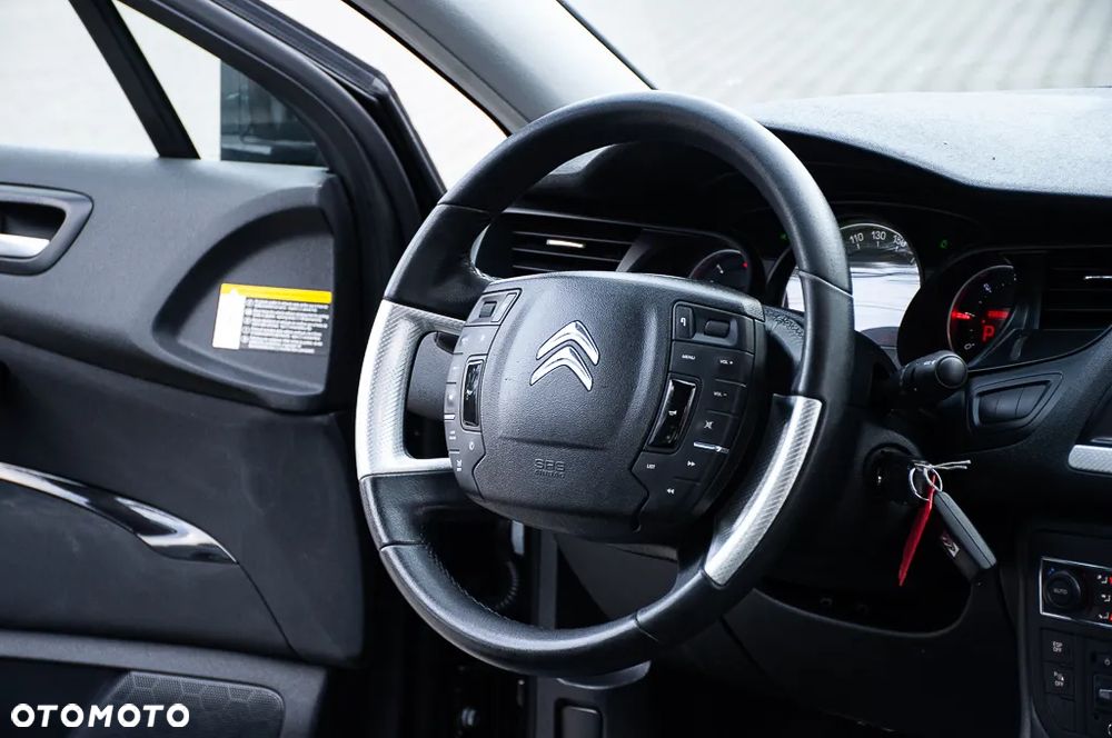 Citroën C5 2.0 HDi Exclusive - 30