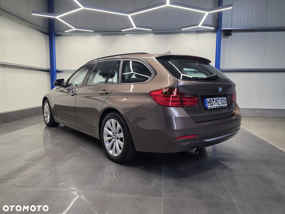 BMW Seria 3 318d Modern Line - 10