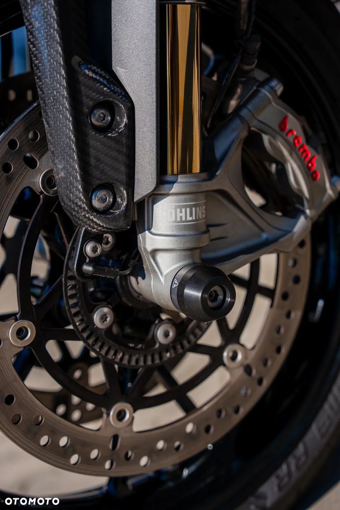 Triumph Speed Triple - 34