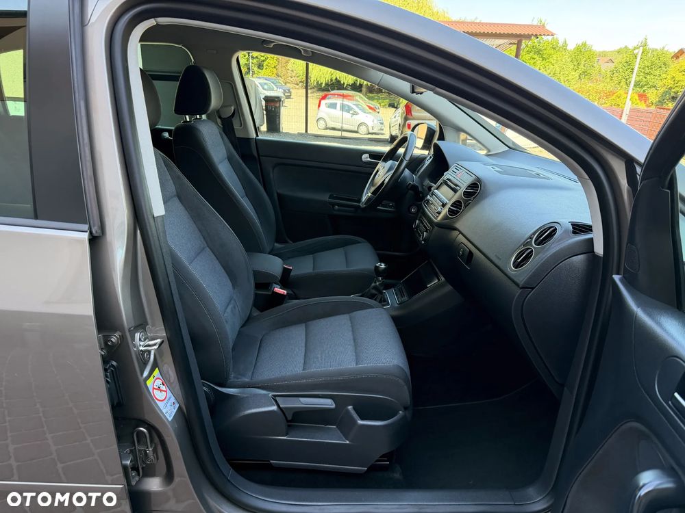 Volkswagen Golf Plus 1.2 TSI Style - 31