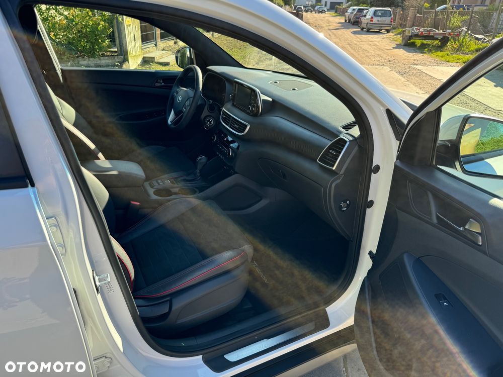 Hyundai Tucson 1.6 GDi 2WD DCT N Line - 11