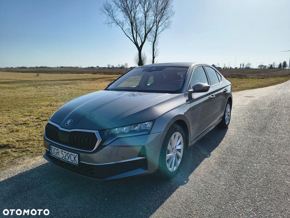 Skoda Octavia 1.5 TSI mHEV Selection DSG - 4