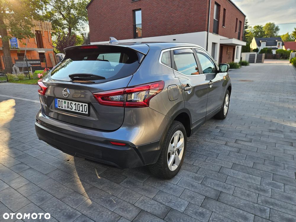 Nissan Qashqai 1.3 DIG-T DCT N-WAY - 23