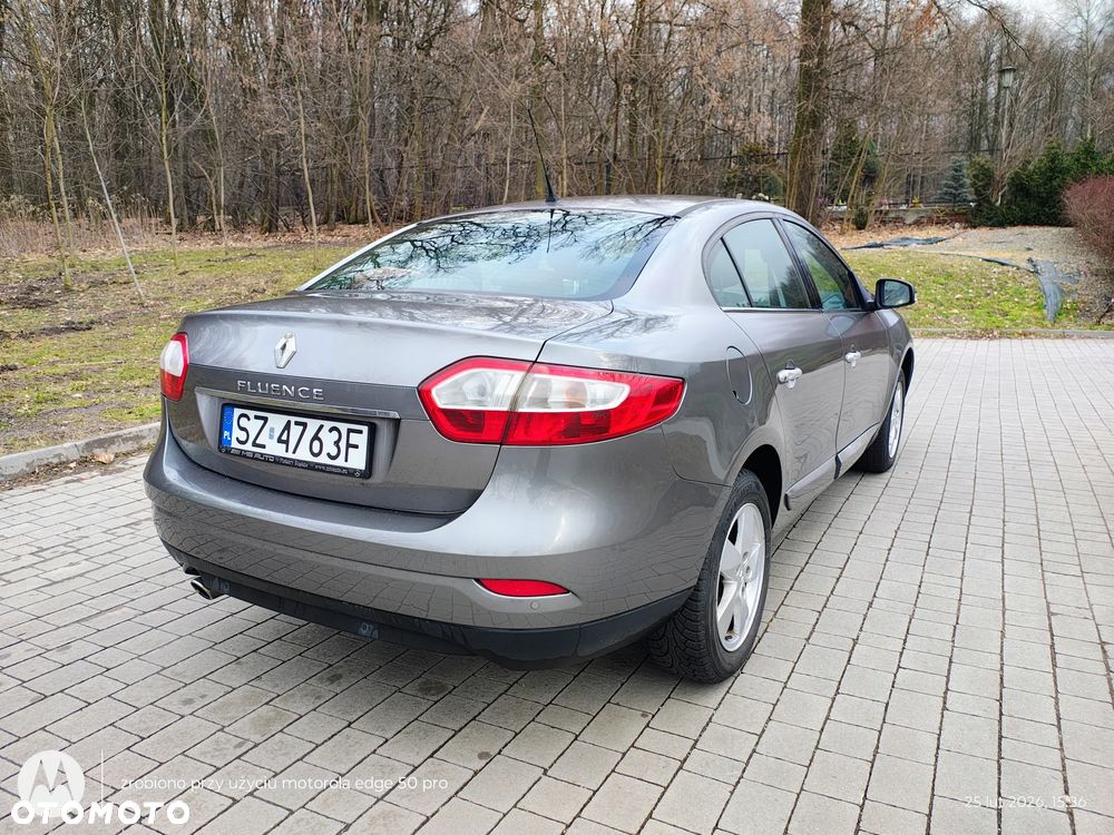 Renault Fluence 1.6 16V 110 Dynamique - 8