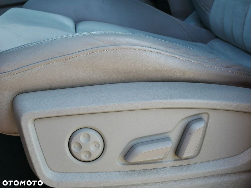 Audi Q5 40 TDI quattro S tronic - 13