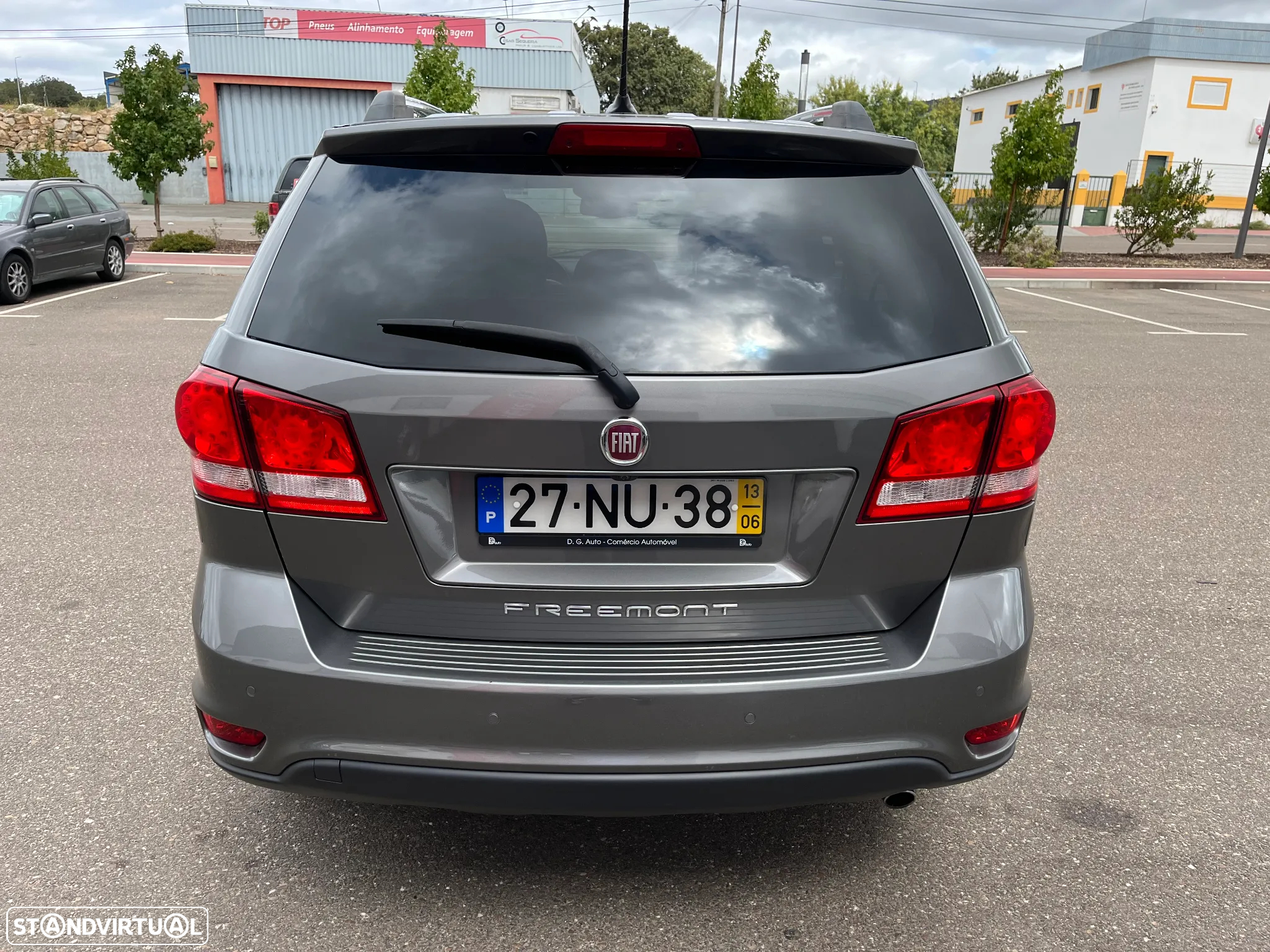 Fiat Freemont 2.0 M-Jet Urban - 4