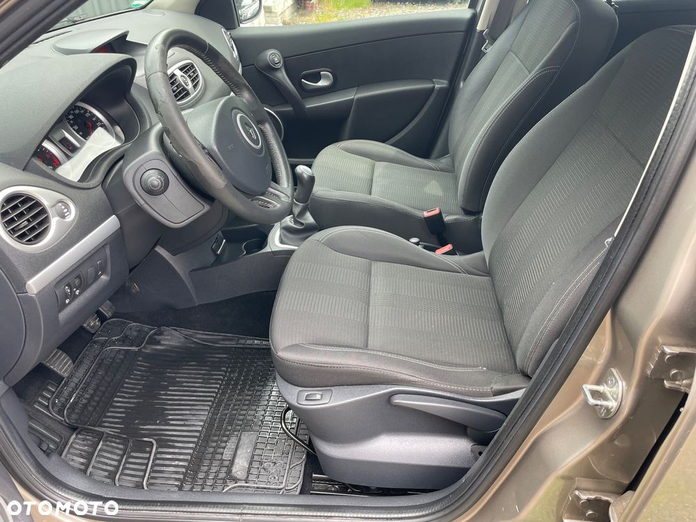 Renault Clio 1.2 TCE Alize - 8