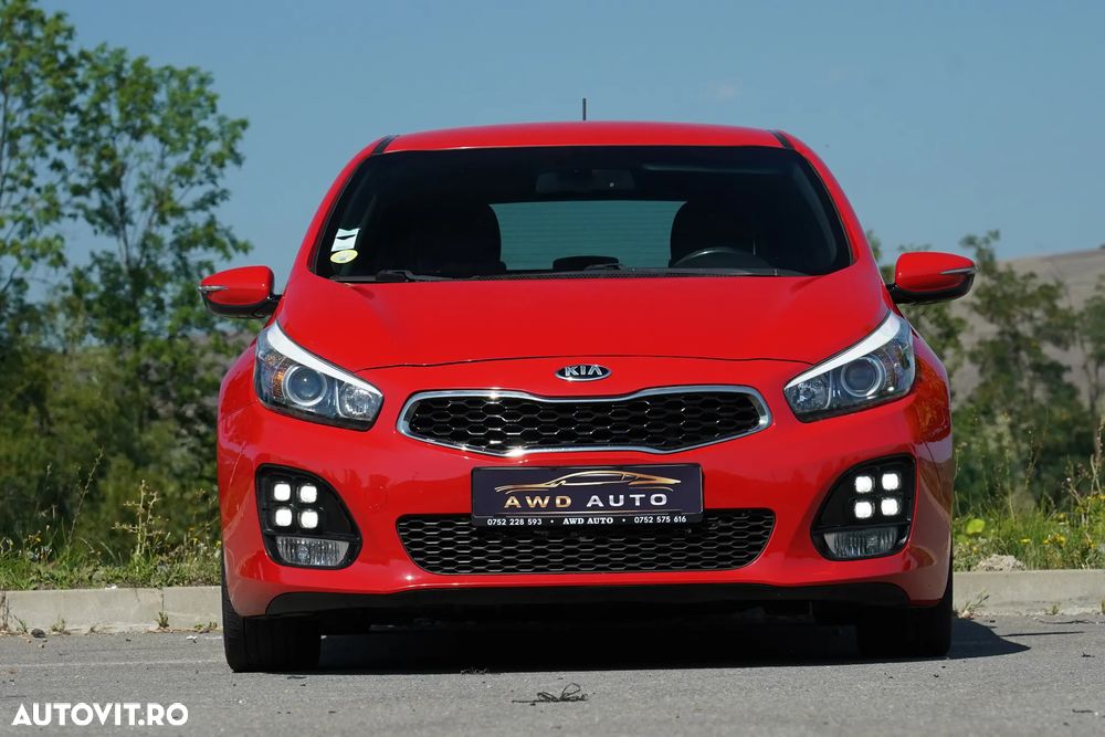 Kia Ceed - 16
