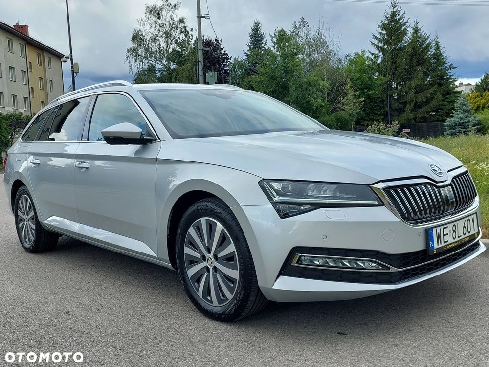 Skoda Superb 2.0 TDI SCR Style DSG - 6