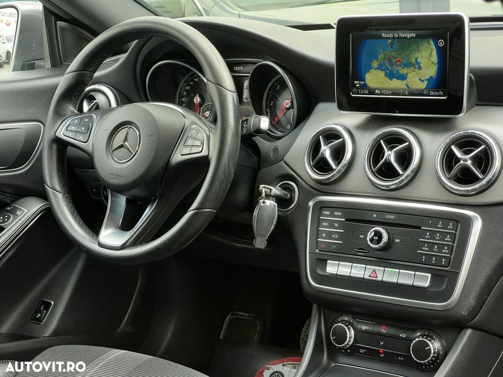 Mercedes-Benz CLA - 8