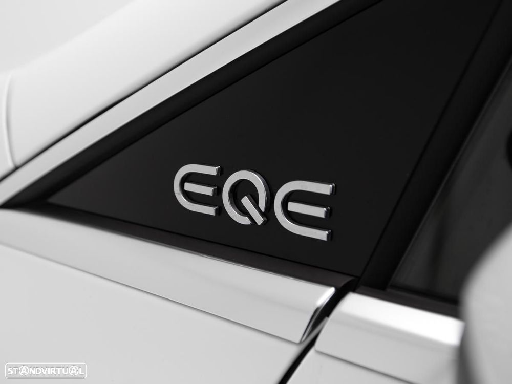 Mercedes-Benz EQE 300 Edition Electric Art - 17