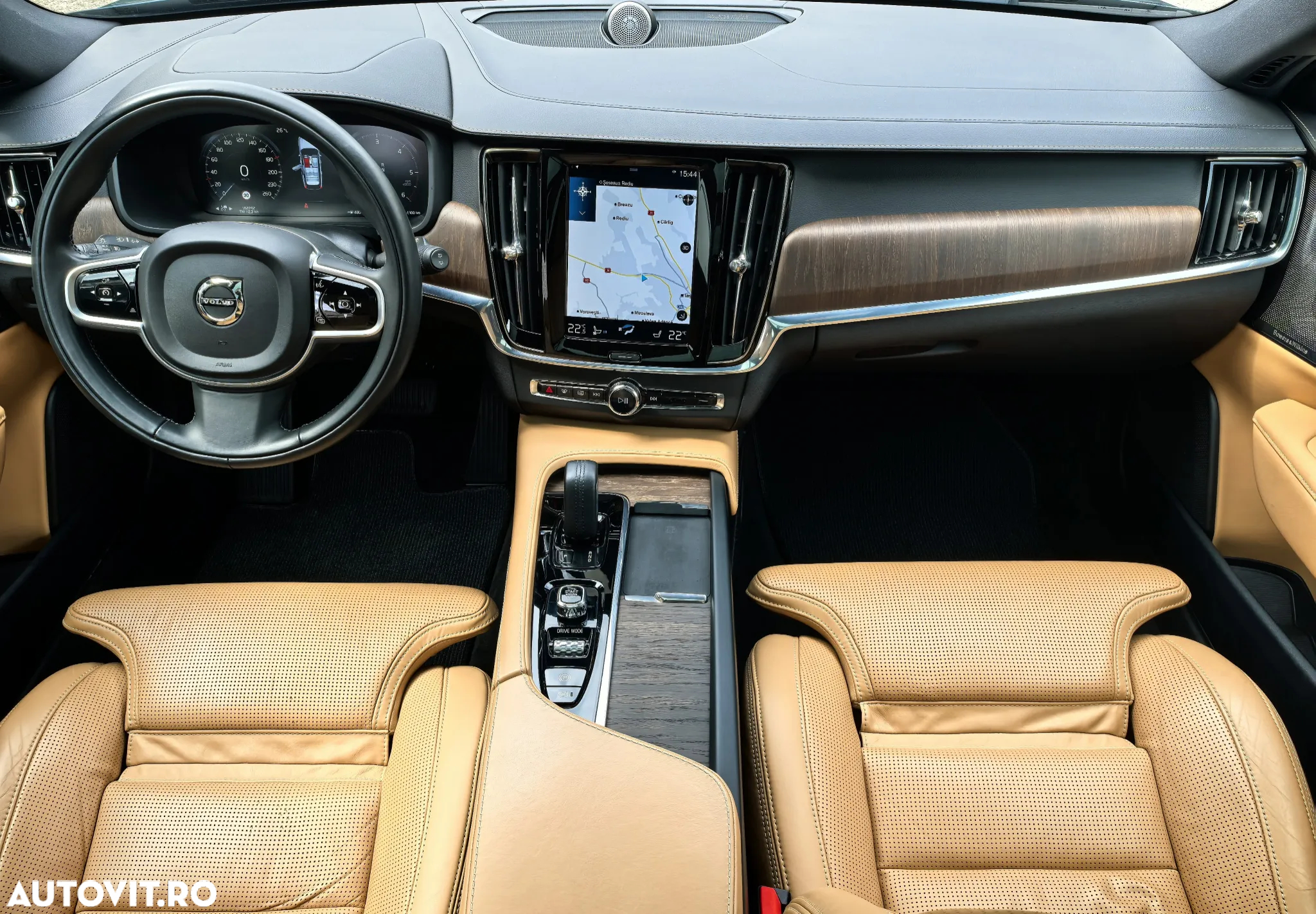 Volvo V90 Cross Country B4 D AWD Ultimate - 6