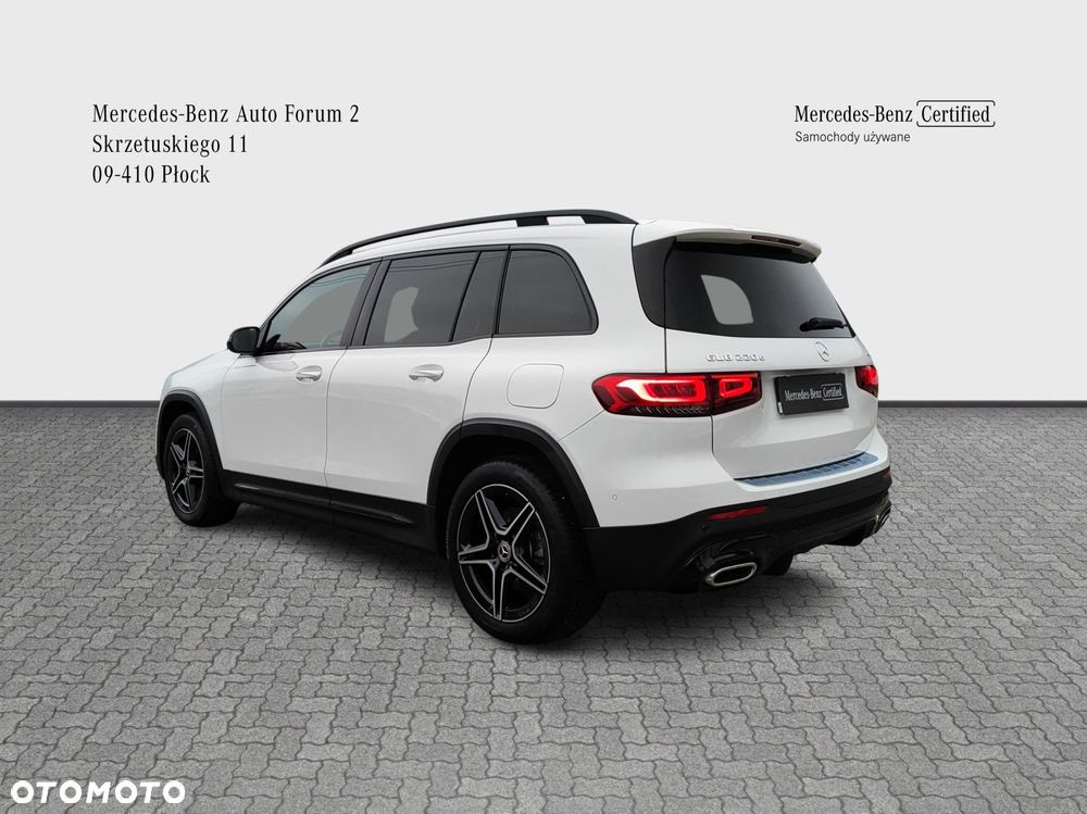 Mercedes-Benz GLB 220 d 4-Matic AMG Line 8G-DCT - 3