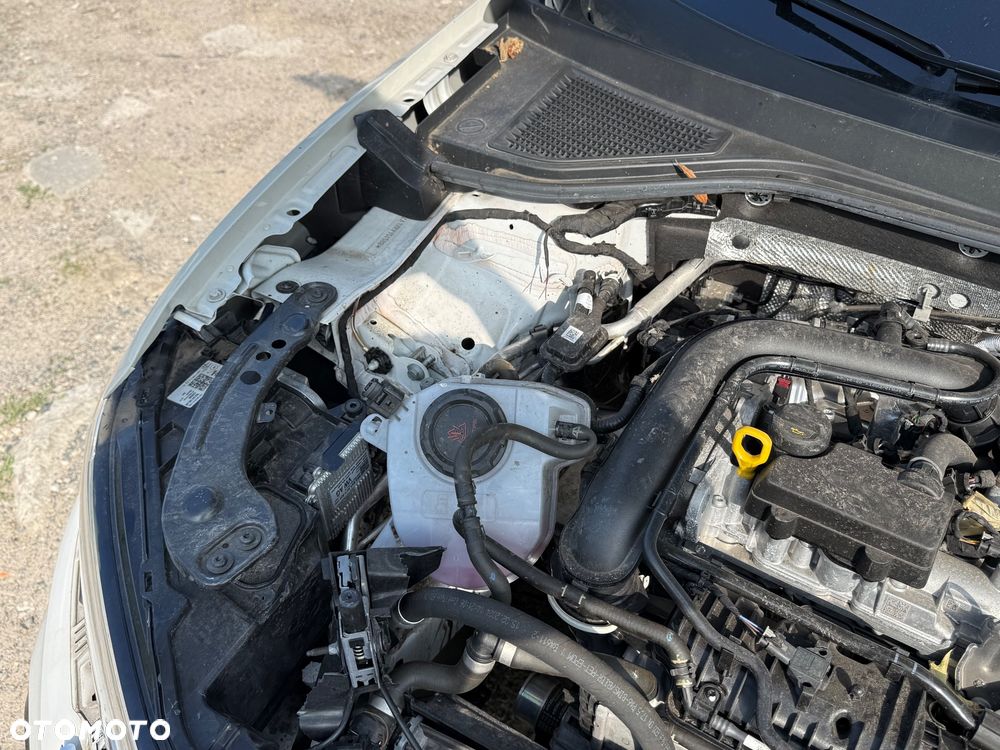 Volkswagen T-Roc 1.0 TSI OPF R-Line - 21