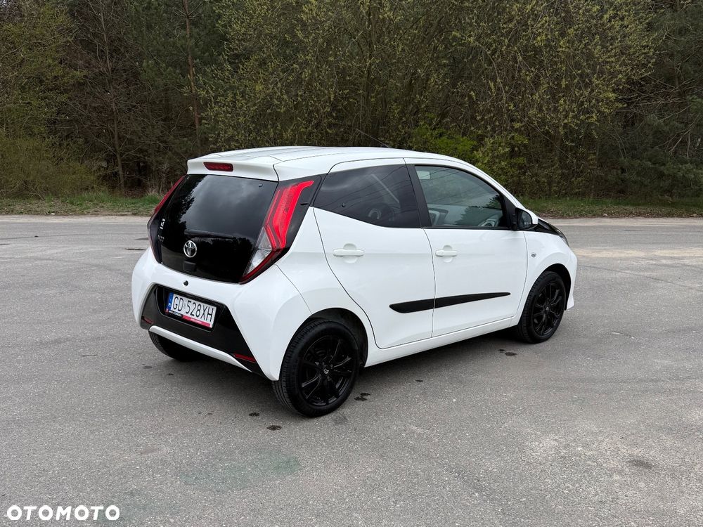 Toyota Aygo 1.0 VVT-i Color Edition - 6