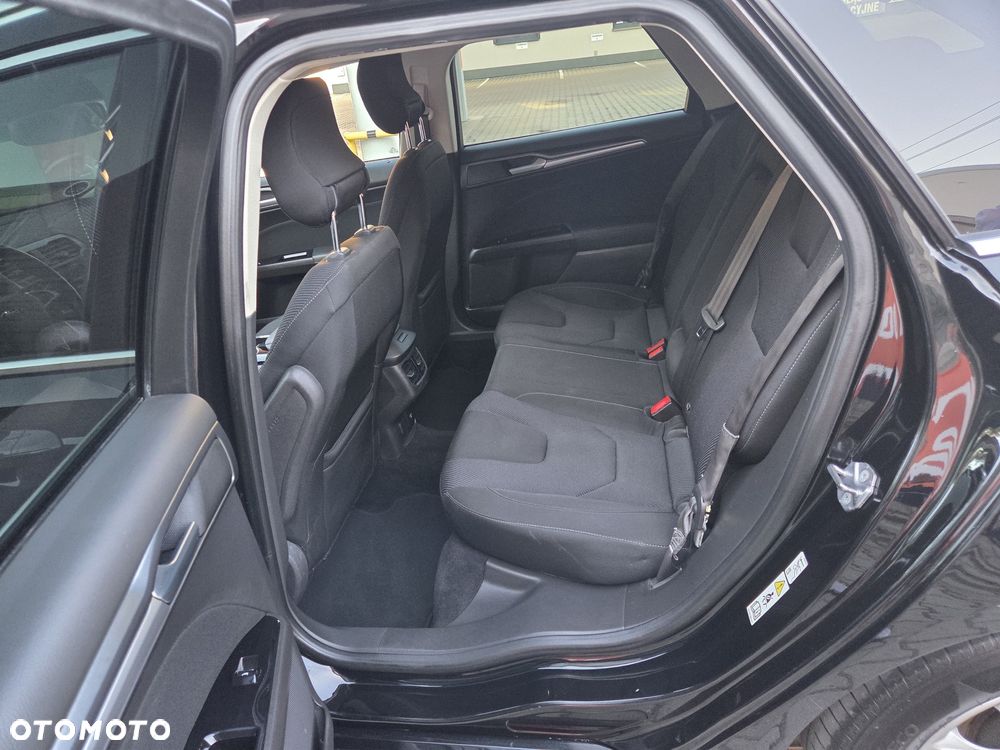 Ford Mondeo 2.0 TDCi Titanium - 28