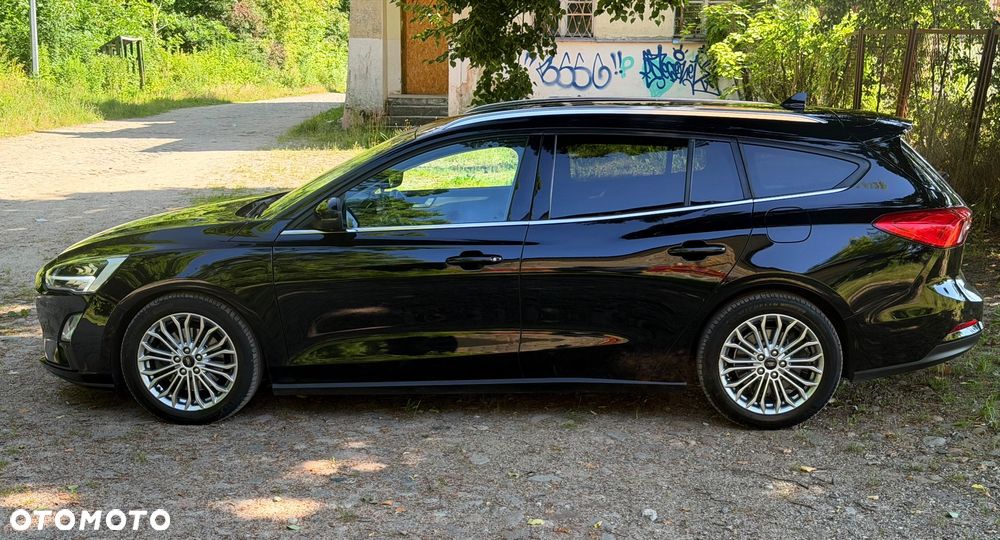 Ford Focus - 8
