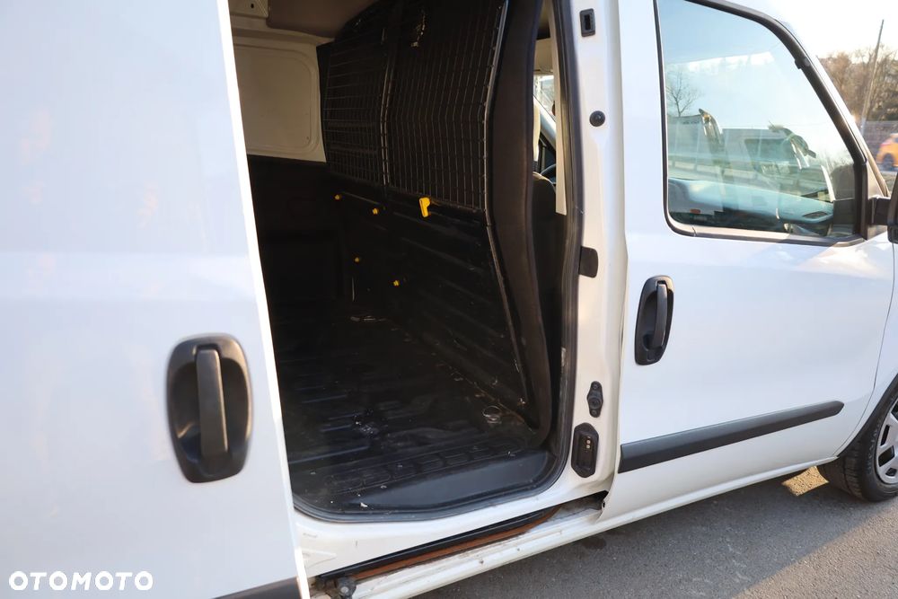 Fiat DOBLO - 10