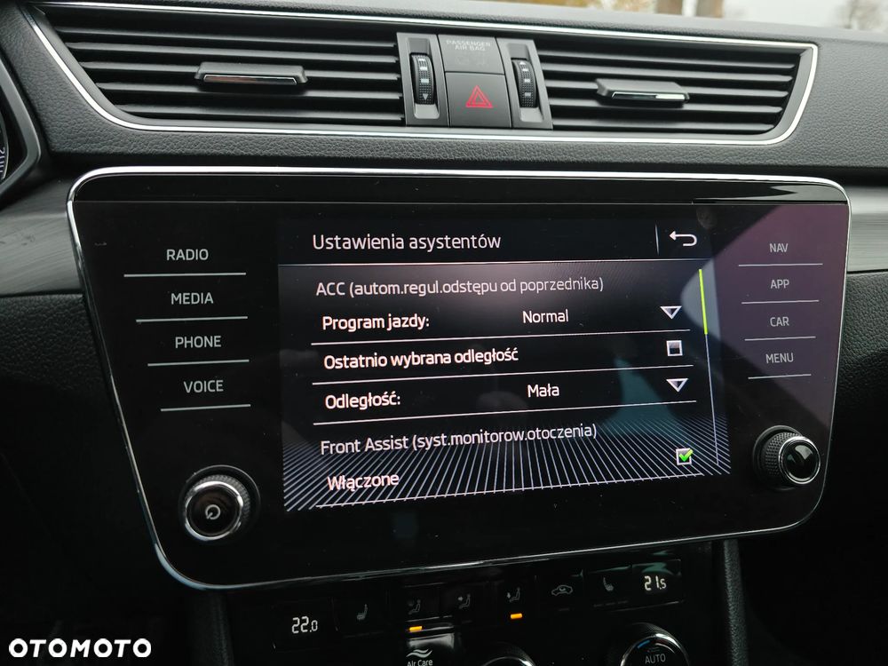 Skoda Superb 2.0 TDI DSG Active - 24