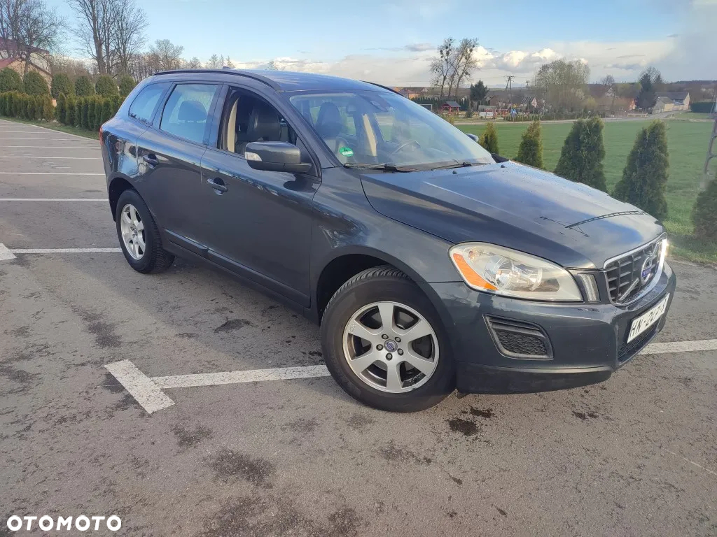 Volvo XC 60 D3 Momentum - 21