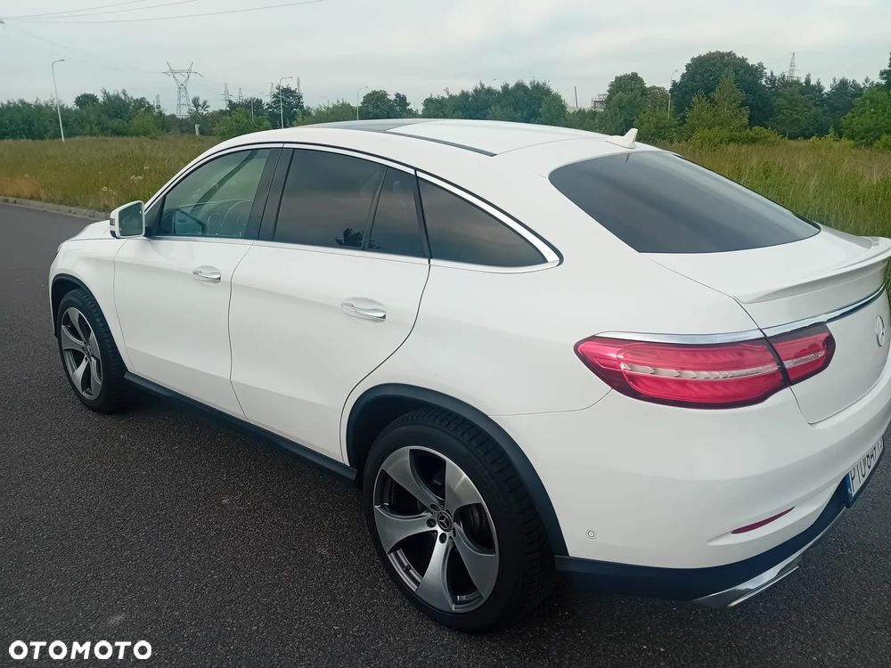 Mercedes-Benz GLE - 25