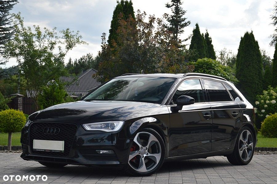 Audi A3 Sportback 1.8 TFSI S tronic S line Sportpaket - 2