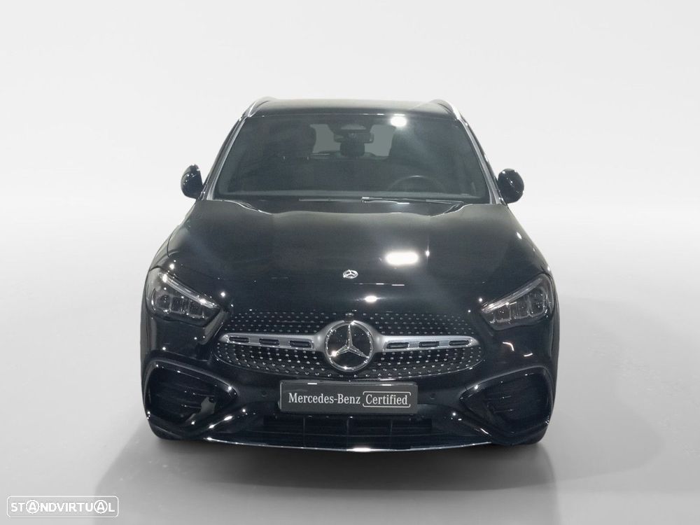 Mercedes-Benz GLA 250 e - 8