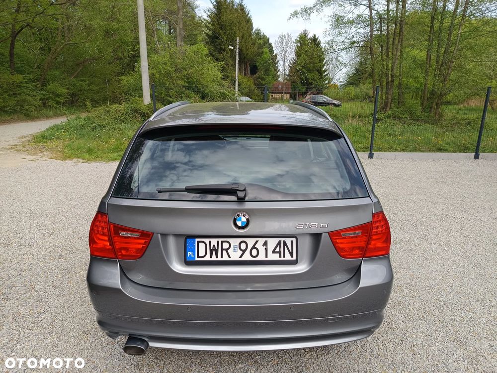 BMW Seria 3 318d DPF Edition Lifestyle - 5