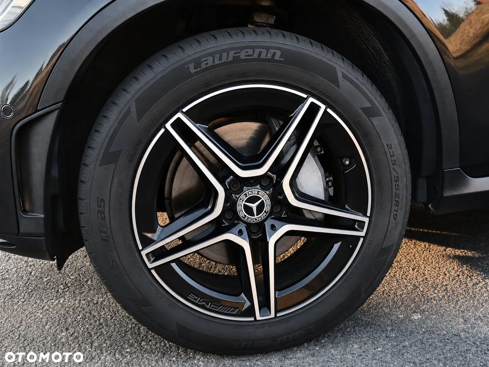 Mercedes-Benz GLC - 23