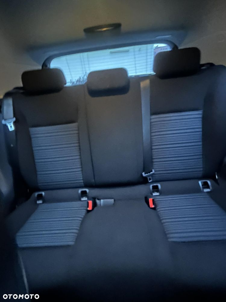 Mercedes-Benz Klasa A 180 CDI (BlueEFFICIENCY) - 6