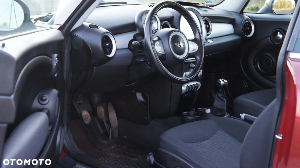 MINI Clubman - 13