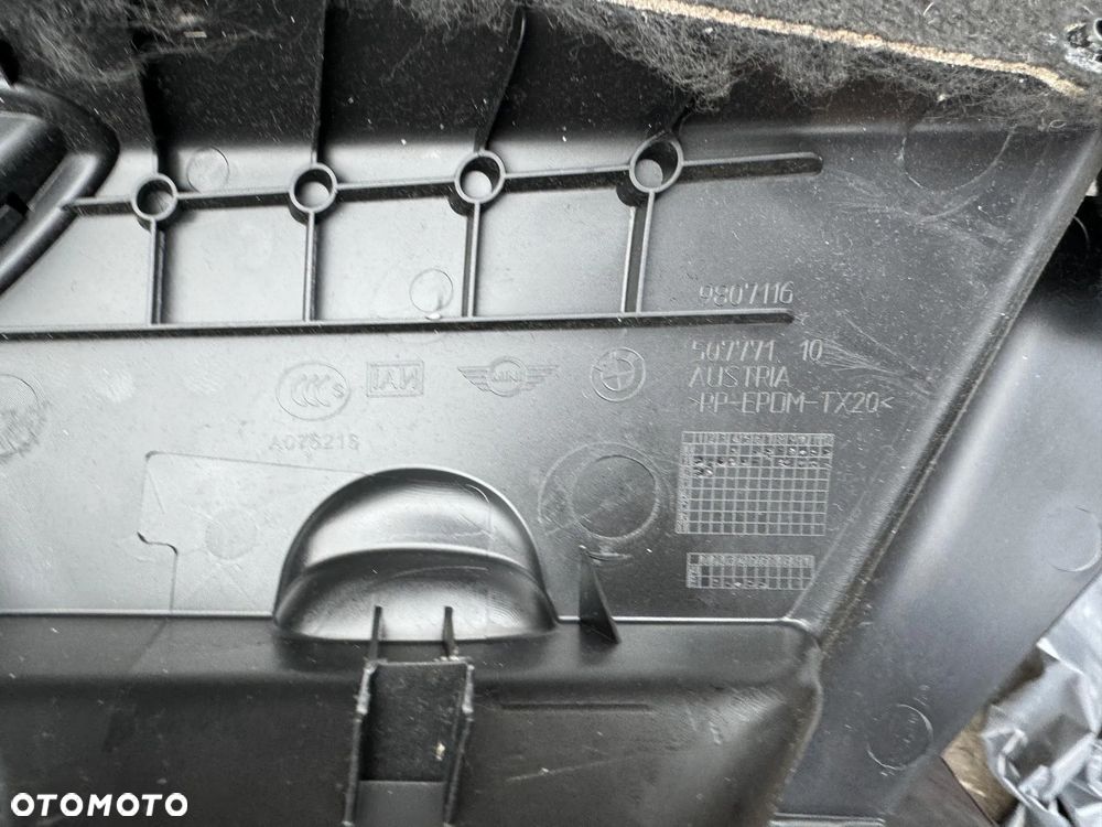 Boczki bagażnika MINI COUNTRYMAN R60 prawy lewy 9807116 - 4