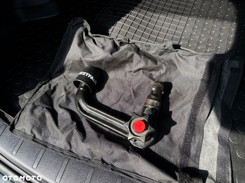 Subaru Forester 2.0XT Platinum Lineartronic - 20