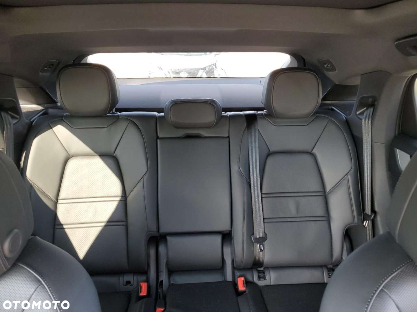 Porsche Cayenne - 11