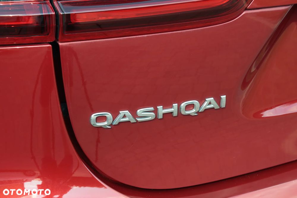 Nissan Qashqai 1.3 DIG-T N-Connecta - 30