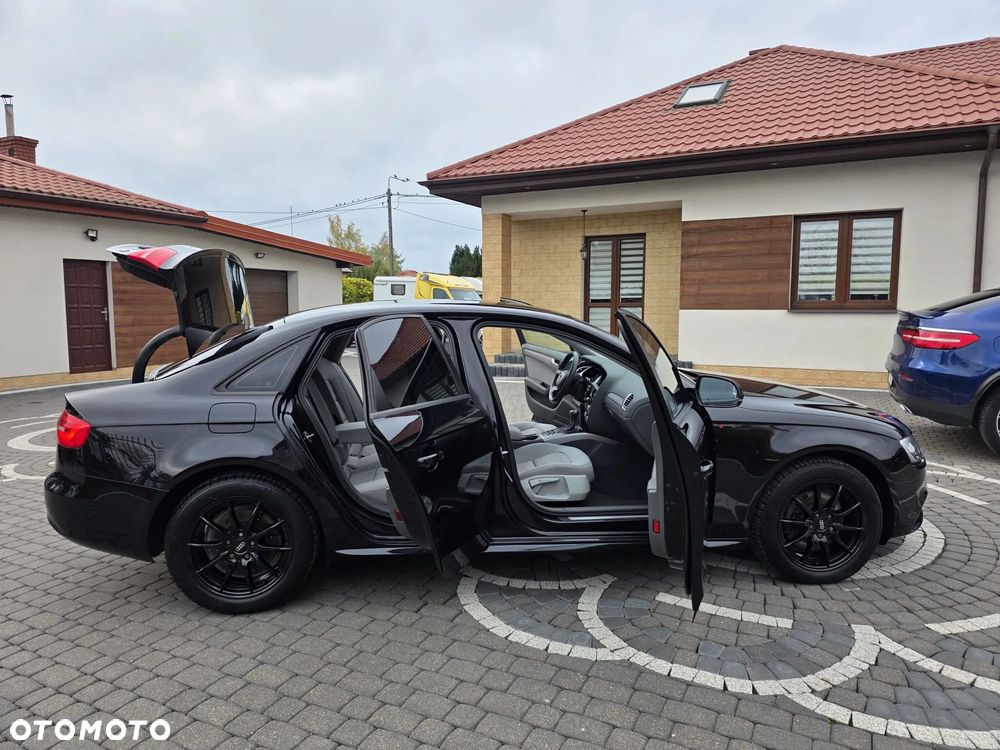 Audi A4 Limousine - 27