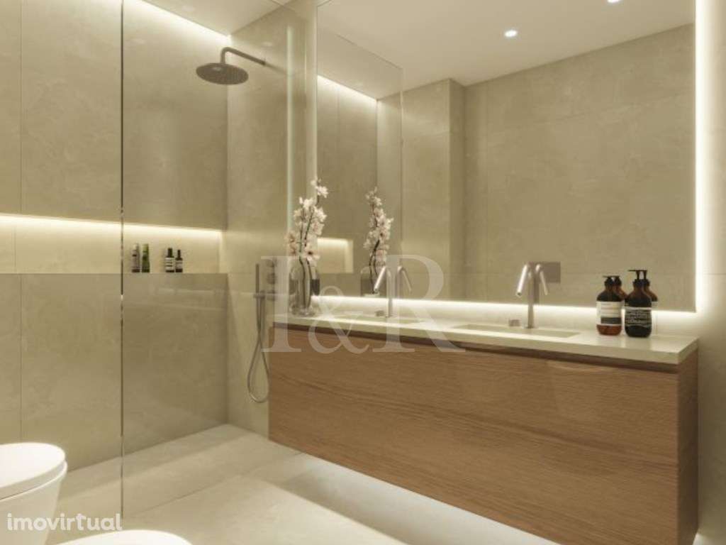 Apartamento T3 com varanda e estacionamento na Estrela, Lisboa - Grande imagem: 4/39