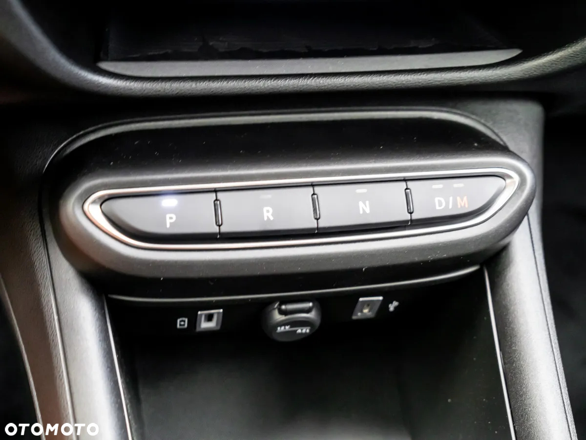 Fiat 600 1.2 Turbo Hybrid eDCT - 25